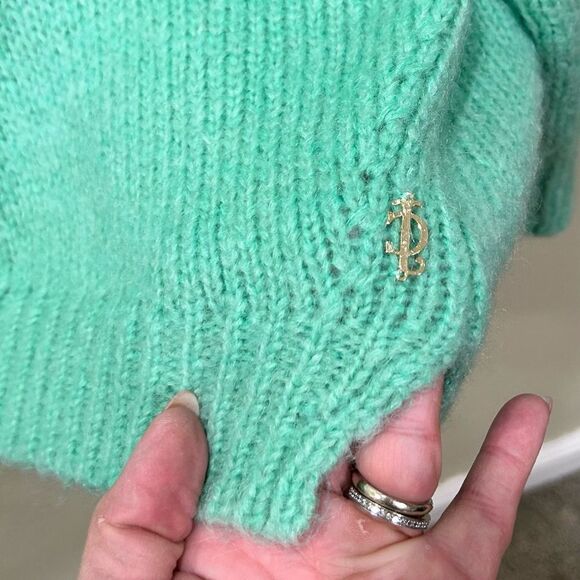 Juicy Couture Sweater - Picture 4 of 7